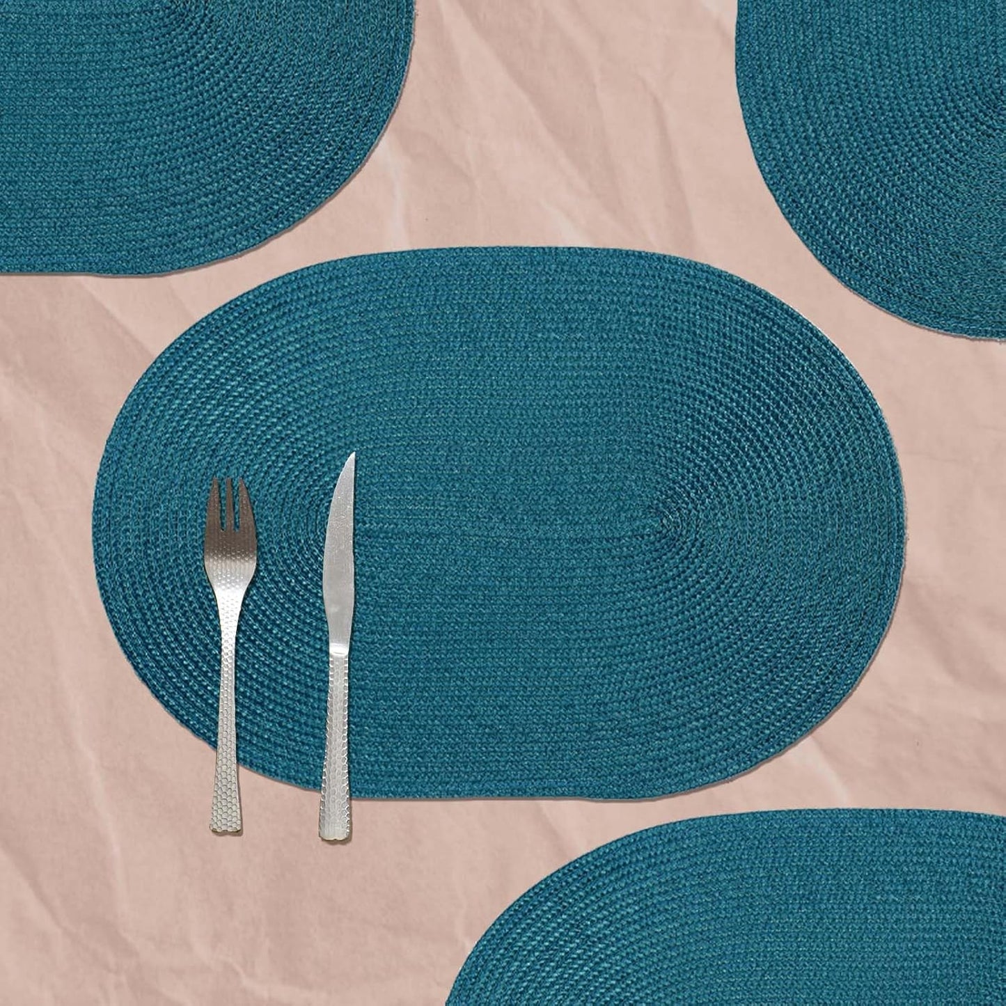 AHHFSMEI Placemats Set of 6 for Dining Table Washable Woven Vinyl Non-Slip 18x12 inches Placemat Heat-Resistant Durable Table Mats for Dining Table Easy to Clean (Oval Blue, 6)