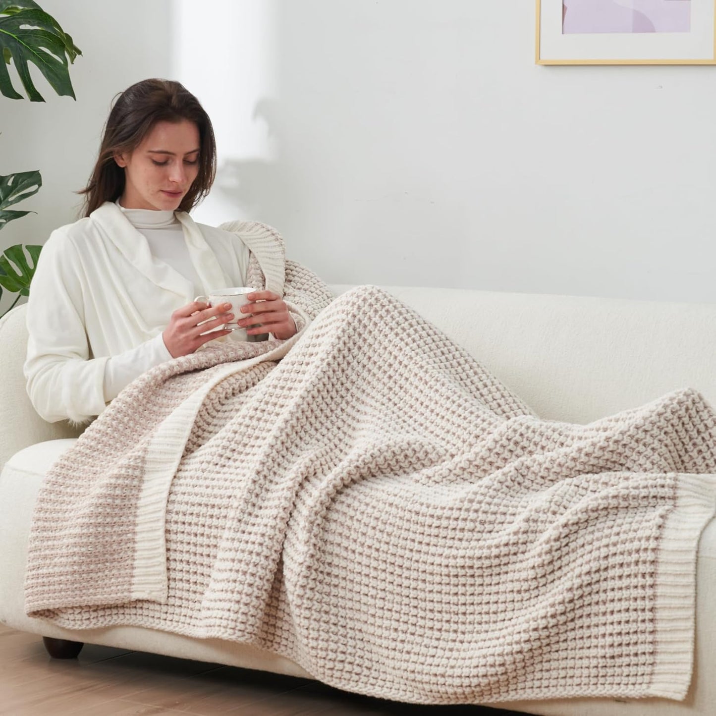 Amélie Home Chenille Waffle Throw Blanket for Couch, Reversible Pineapple Stitch Knit Soft Cozy Knit Blanket Lightweight Warm Decorative Throw for Sofa, Bed, Living Room, 50"x60", Beige&Ivory