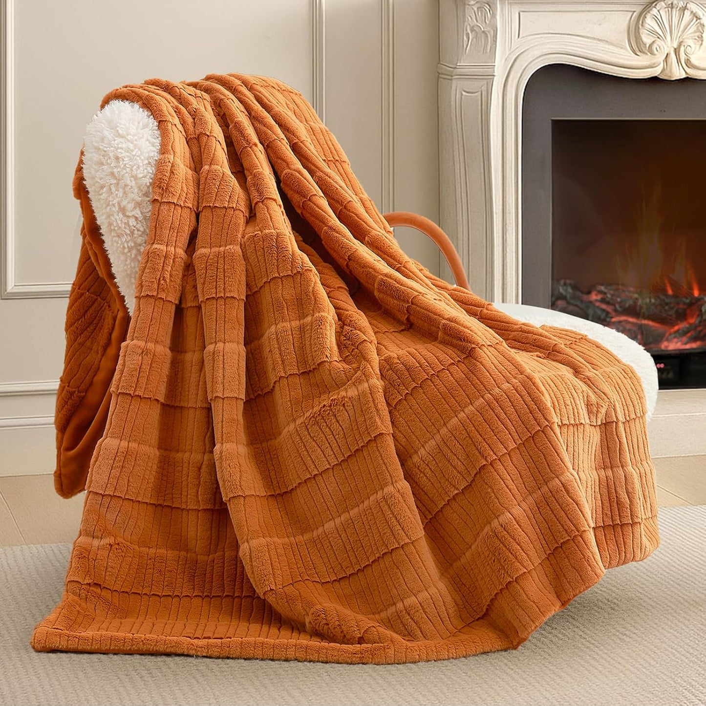 Amélie Home Luxury Striped Faux Fur Throw Blanket for Couch, Embossed Split Fur Cozy Fuzzy Fluffy Luxurious Soft Plush Sofa Chair Bed Gift Blankets for Women Men Wife Friend, 60"x80", Brown