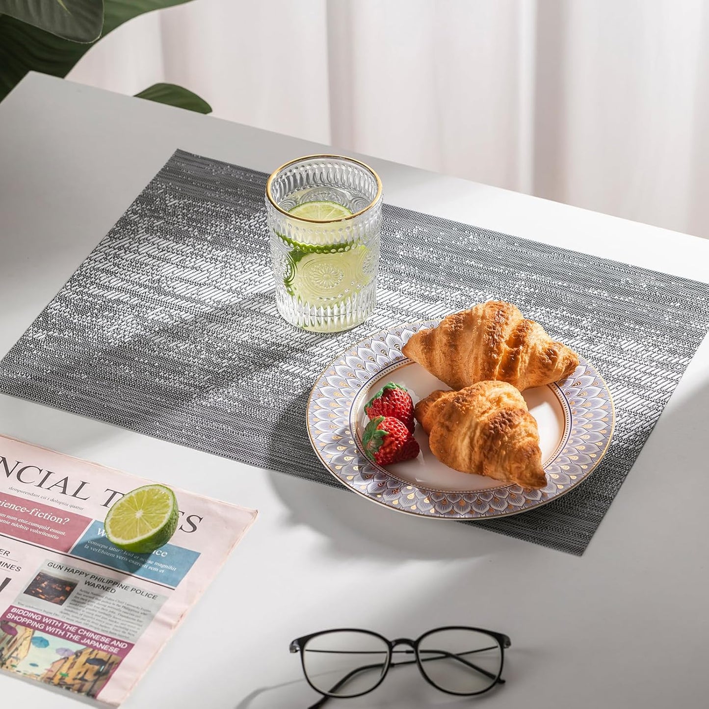 LEXMORE Placemats Set of 12 Vinyl/Plastic Woven Place Mats for Kitchen Table Indoor/Outdoor Washable Placemat Wipeable Dining Table Mats(Ombre Gray)