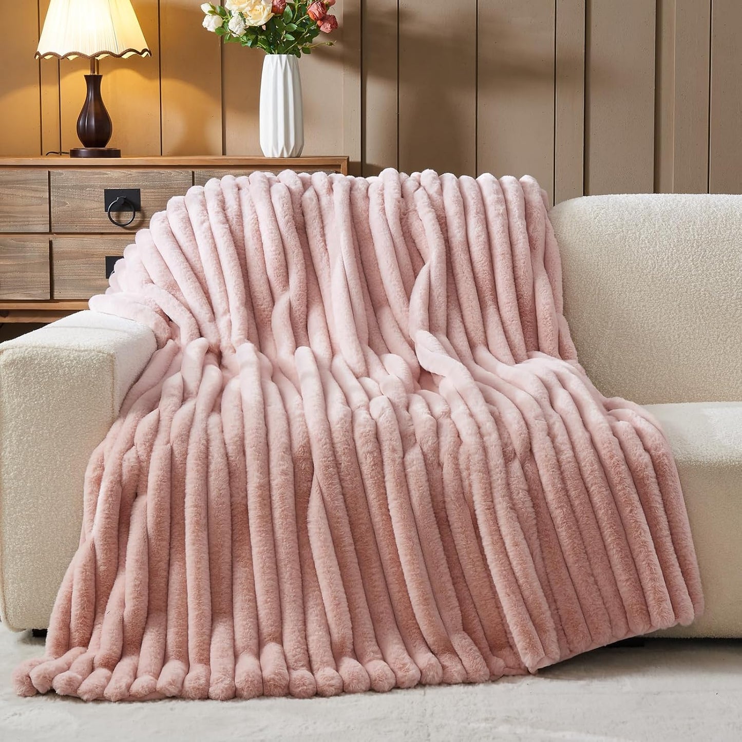 NEWCOSPLAY Faux Fur Twin Blanket Pink 3D Ribbed Plush Thick Warm Blanket for Couch Sofa Bed 850GSM (Pink Ribbed, Twin(60"x80"))