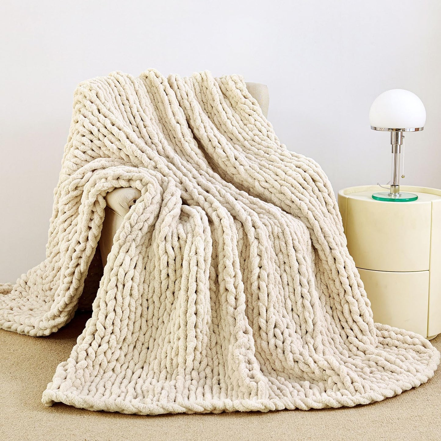 Admitrack Chunky Knit Blanket Throw 51"x63", 100% Hand Knit Chenille Throw Blanket for Sofa & Home Decor, Soft and Cozy Knitted Throw Blankets (Ivory，51"x63")