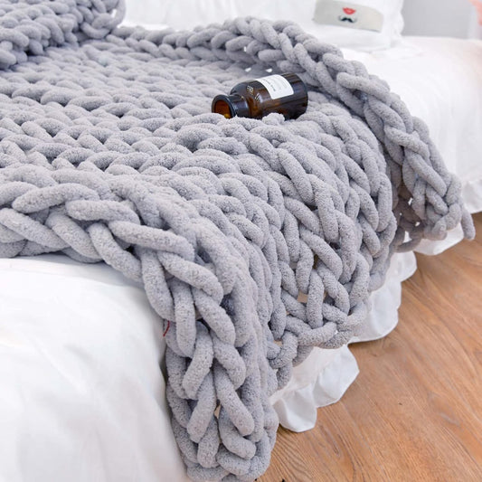 Chunky Knit Blanket Throw 48"*71", Hand Knitted Warm Chenille Throw Blanket, Home Decor Soft Thick Yarn Cable Knit Blanket,Soft Breathable Fleece Banket Christmas for Couch Bed Sofa Best Gift (Gray)