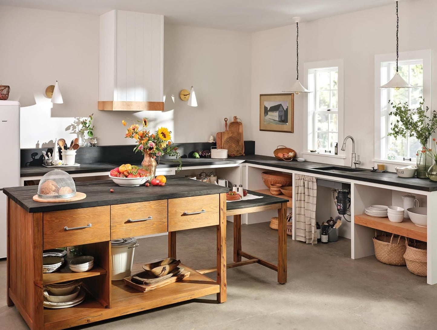 Moen Lite Series PRO Compact Continuous Feed Garbage Disposal for Kitchen Sink with Power Cord, GXP33C