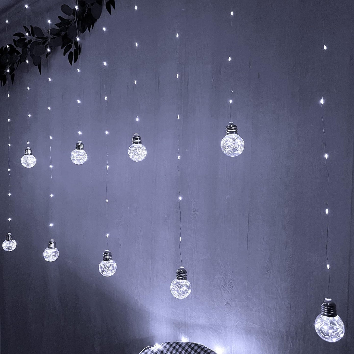 YOLIGHT Wishing Ball Curtain Lights 200 LED Window Curtain String Lights with Remote, USB Battery Powered Twinkle Globe Fairy Lights for Wedding Party Bedroom Halloween Christmas Decoration (White)