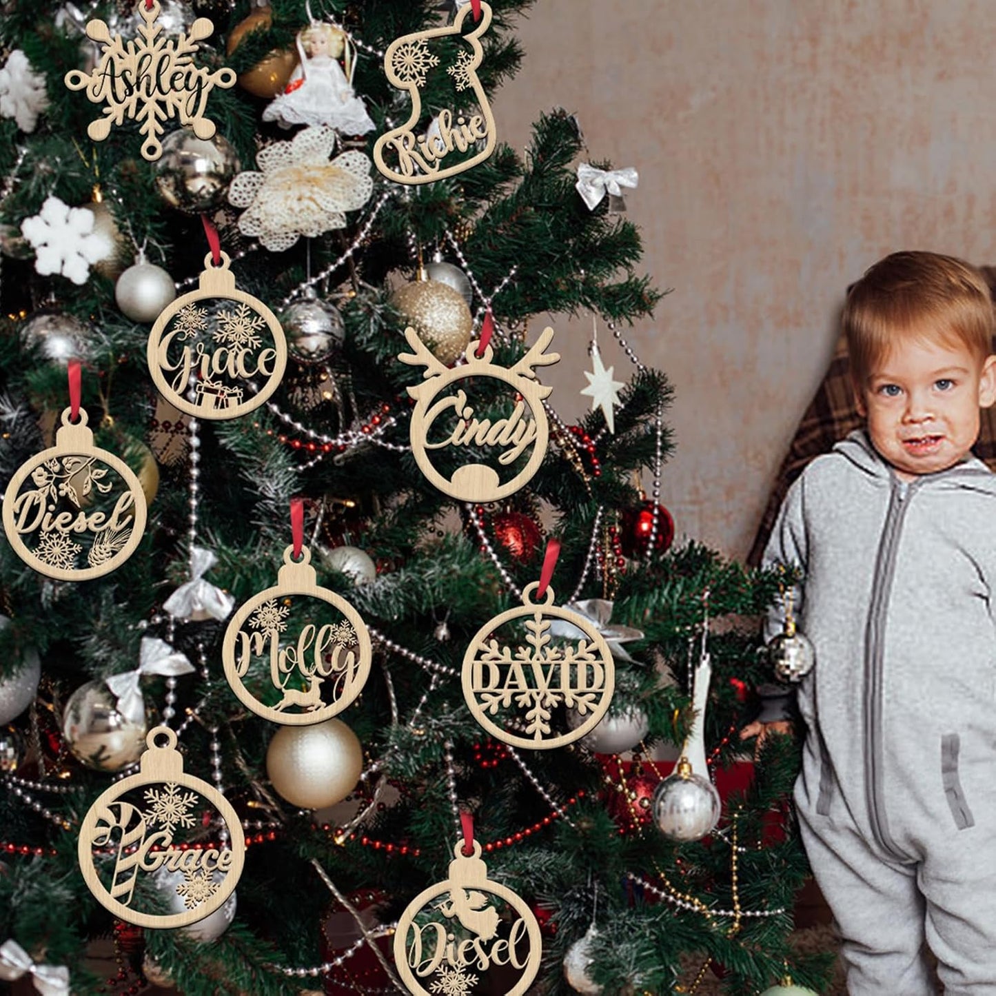 Personalized Wooden Christmas Ornaments 2025 Custom Wood Name Ornament for Women Men Friends Family Customized Hanging Ornament Decoration Gift for Xmas Tree