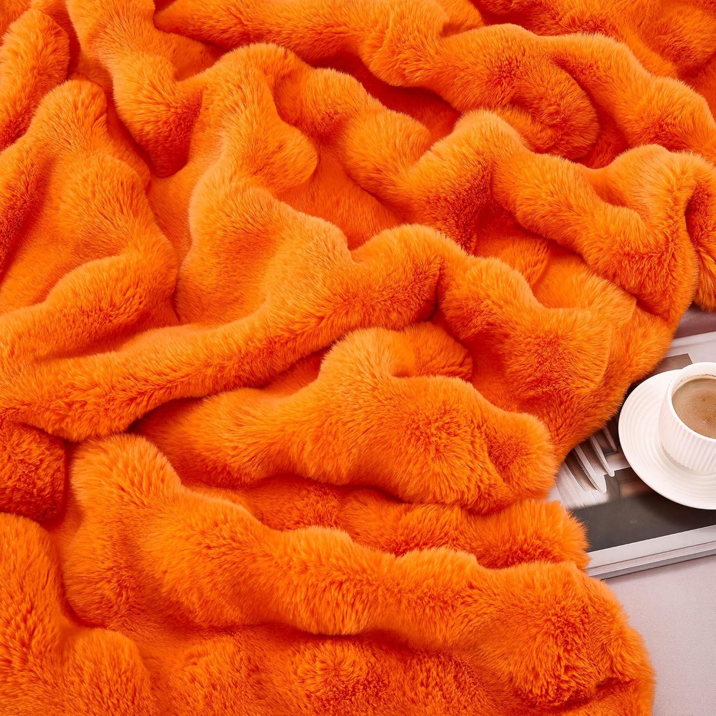 DREAMNINE Large Fuzzy Soft Fall Bubble Faux Rabbit Fur Blanket Queen Size 80" x 90", Luxury Big Autumn Plush Fluffy Blankets for Bed,Cute Lovely Cozy Thick Warm Furry Blanket for Winter,Pumpkin Orange