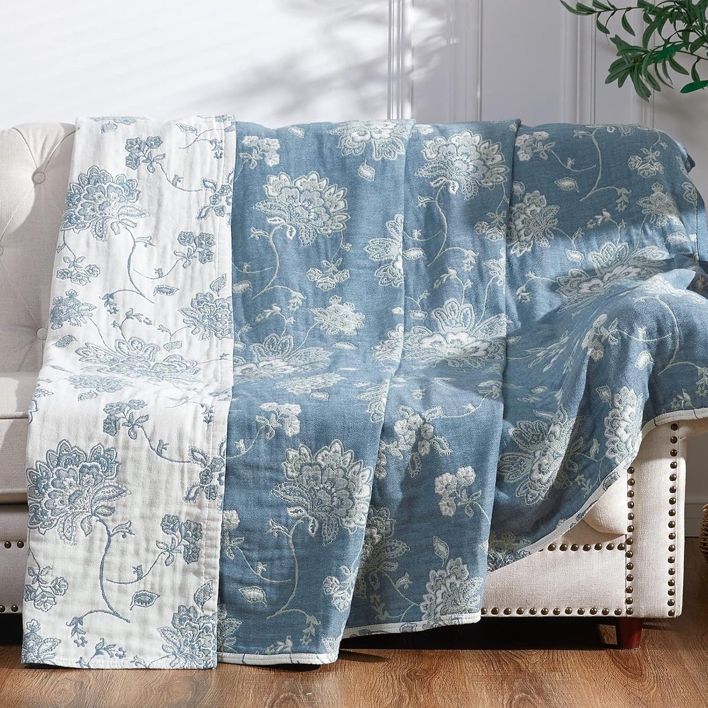 jinchan Boho 100% Cotton Muslin Twin Size 60x80 Inches Blanket Lightweight 4-Layer Quilted Soft Blue and White Floral Throw Blanket Green Accents Reversible Comfy Flower Summer Couch Bedroom Decor