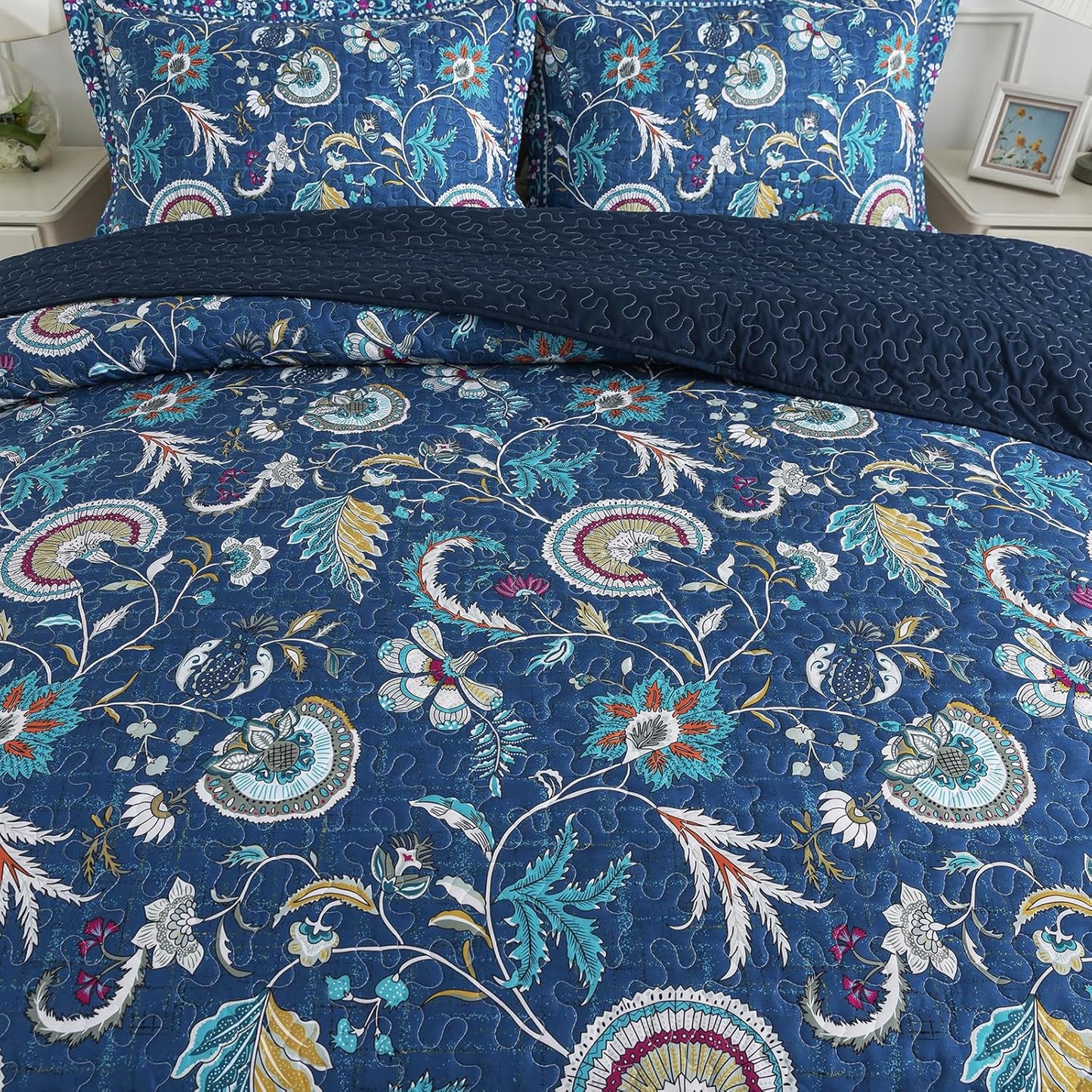 NEWLAKE Quilt Set King Size, Bedspread Sets Blue Botanical Floral Patterns, Reversible Quilt Bedding Set Lightweight and Breathable for All Seasons, Soft Quilted Bedspread with 2 Pillow Shams