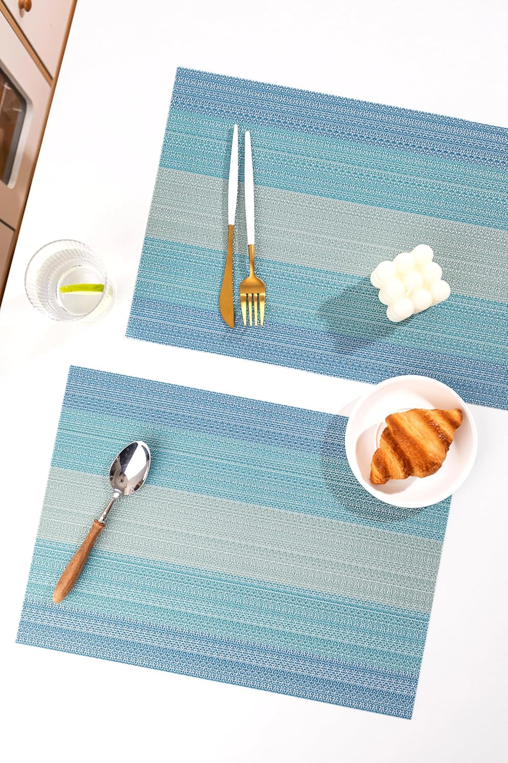 LEXMORE Placemats Set of 8 Vinyl/Plastic Woven Place Mats for Kitchen Table Indoor/Outdoor Washable Placemat Wipeable Dining Table Mats(Ocean Geode)