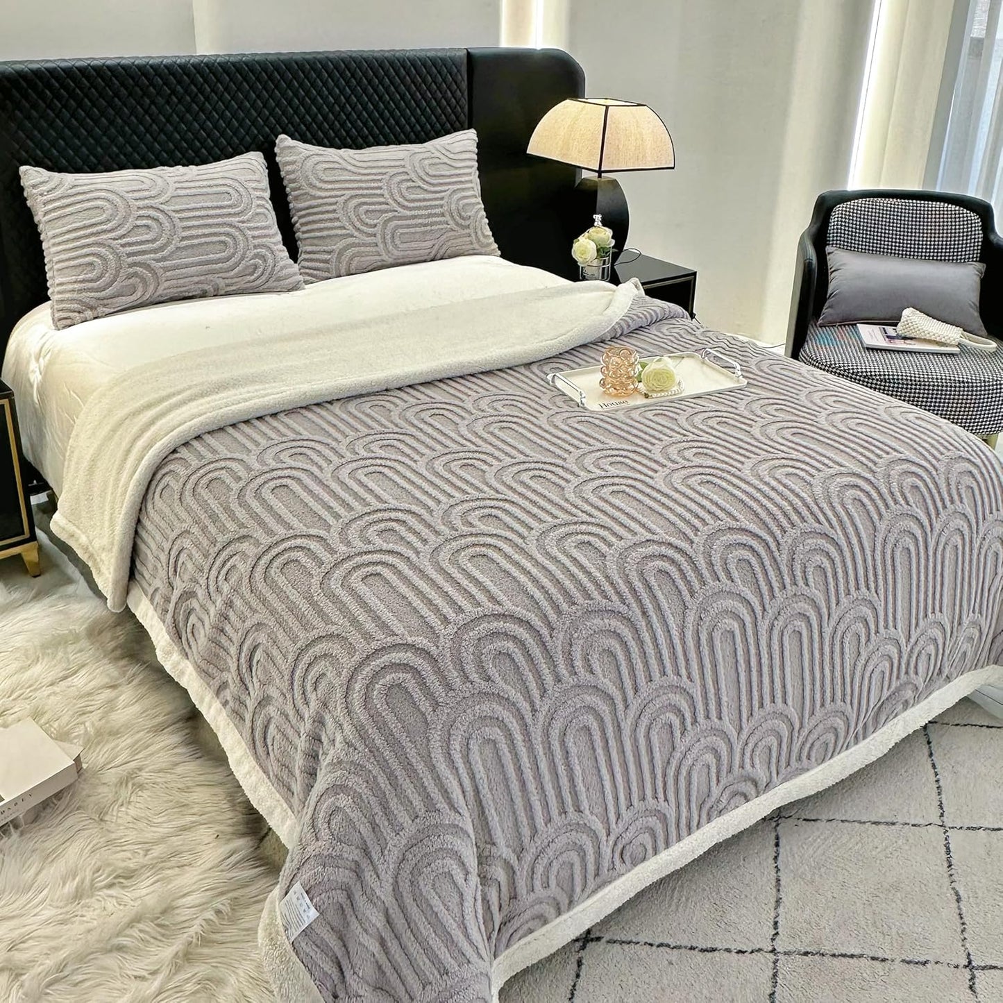 UKELER Throw Blanket 60 × 80 inch, Ultra Soft Twin Size Sherpa Fleece Blanket for All Season, Cozy Plush Arch Blankets for Bed Couch Sofa Office Camping, Grey