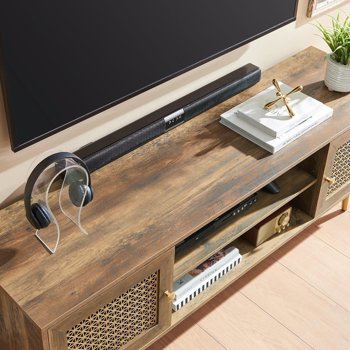 Mid Century Modern TV Stand with Metal Mesh Doors and Open Shelf for Tvs up to 65" Boho Media Console Entertainment Center with Cable Holes for Living Room Rustic Oak 59.06"x15.55"x20.87"