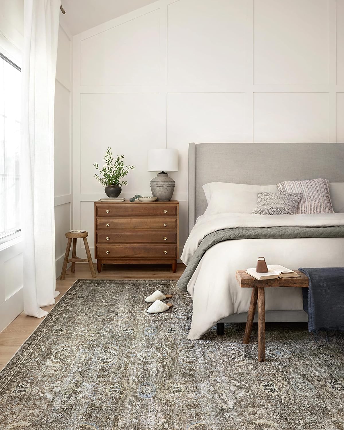 Loloi Layla Collection LAY-13 Antique/Moss 5'-0" x 7'-6" .13" Thick Area Rug, Soft, Durable, Vintage Inspired, Distressed, Low Pile, Non-Shedding, Easy Clean, Printed, Living Room Rug