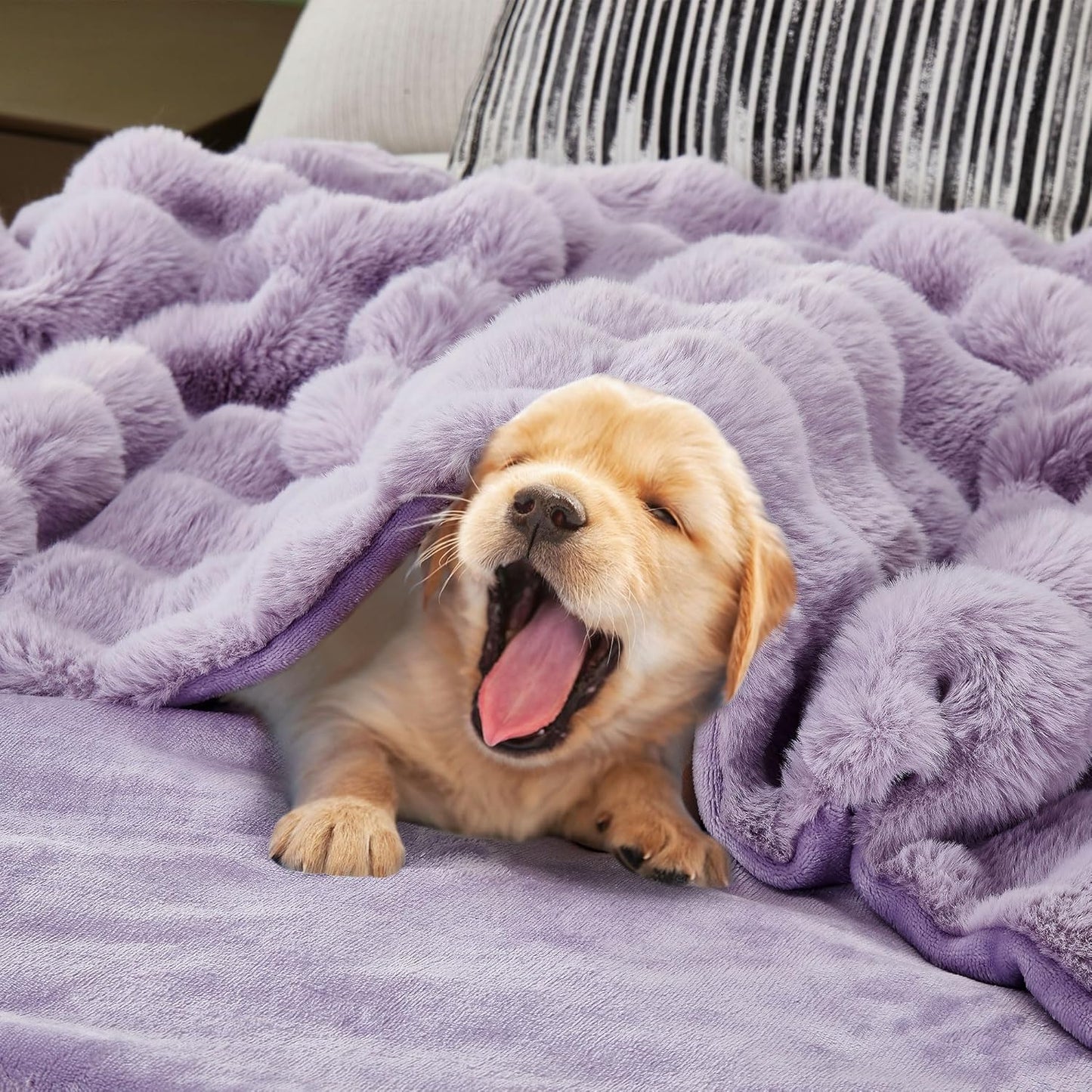 DREAMNINE Large Soft Thick Fuzzy Bubble Faux Rabbit Fur Blanket Full Size 70" x 80", Double Sided Comfy Plush Warm Shaggy Fluffy Blankets, Luxury Big Cozy Textured Furry Blanket for Bed, Lilac Purple