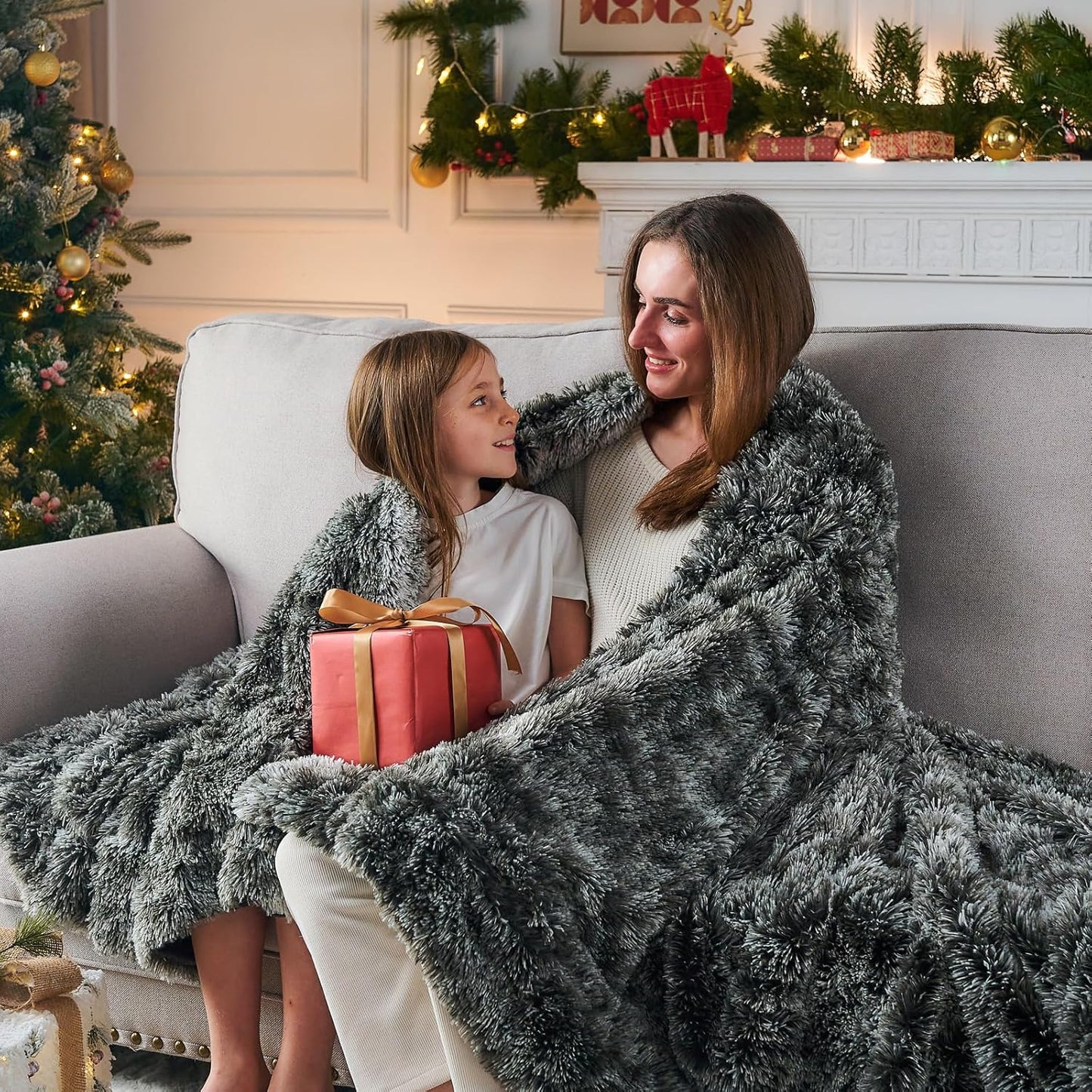 GONAAP Fuzzy Faux Fur Throw Blanket Twin Size Frosty Black Super Soft Cozy Plush Fuzzy Shaggy Blanket for Couch Sofa Bed (Frosty Black, Twin(60"x80"))