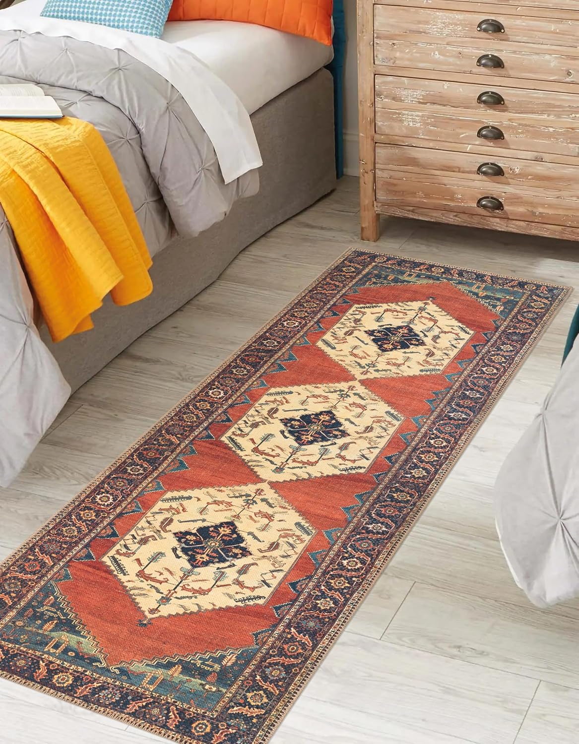 Keen Home Design 2x7 Rug - Machine Washable Runner Rug with Non-Slip Backing, Ideal for Hallway, Entryway, Kitchen, Laundry Room - Vintage, Easy Clean, Durable, Low Pile Rug - (2'6" x 7')