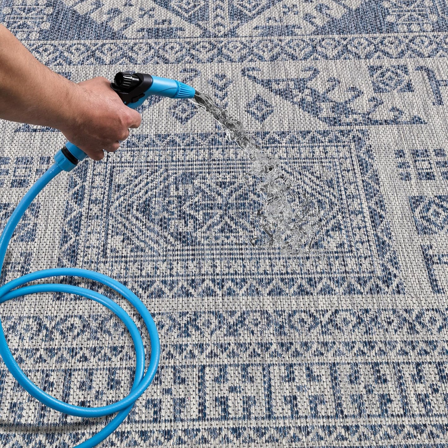 Keen Home Design Terrace Outdoor Runner Rug - 2x8 Washable Indoor/Outdoor Rug for Patio, Kitchen, Balcony, Beach, Garden, Deck and Porch, Size: 2'2"x7'7"