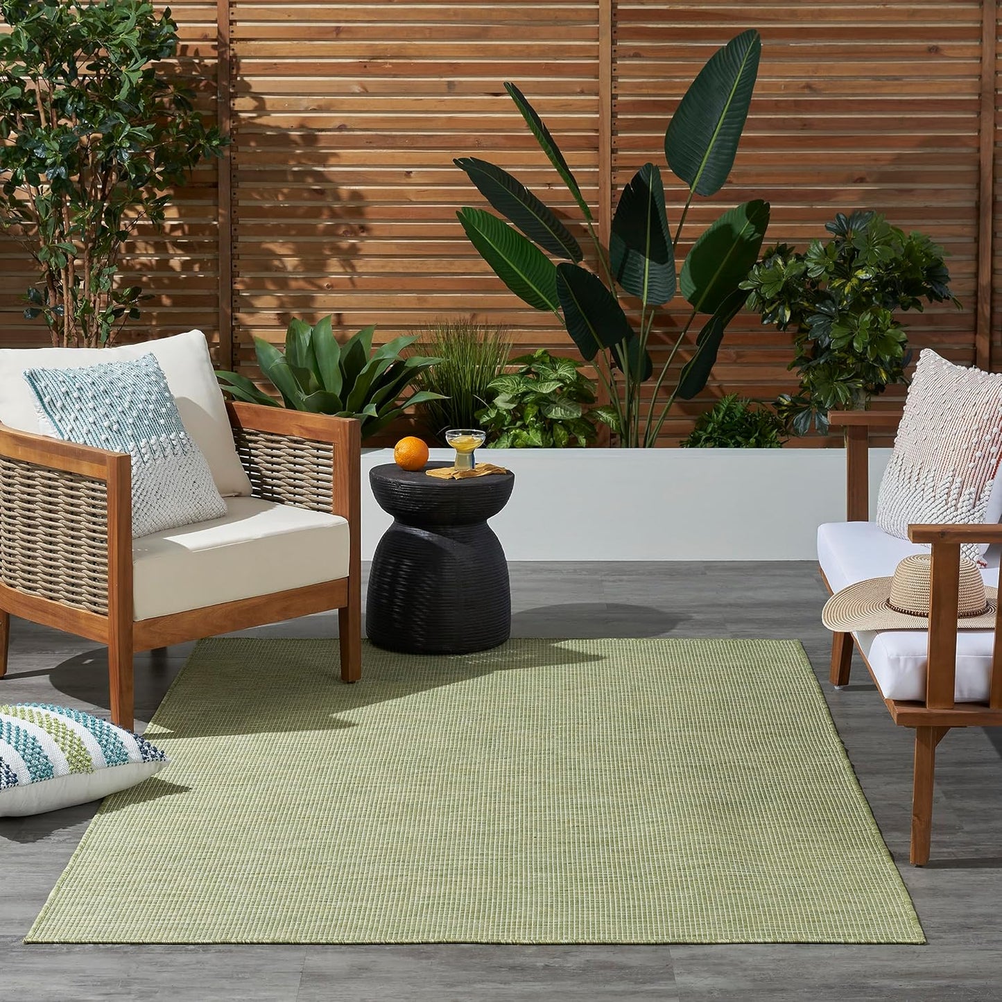 Nourison Home Positano Indoor/Outdoor Green 5' x 7' Area Rug, Easy Cleaning, Non Shedding, Bed Room, Living Room, Dining Room, Backyard, Deck, Patio (5x7)